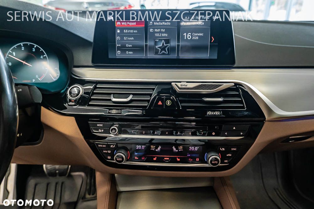 BMW Seria 5 530d xDrive M Sport sport - 13