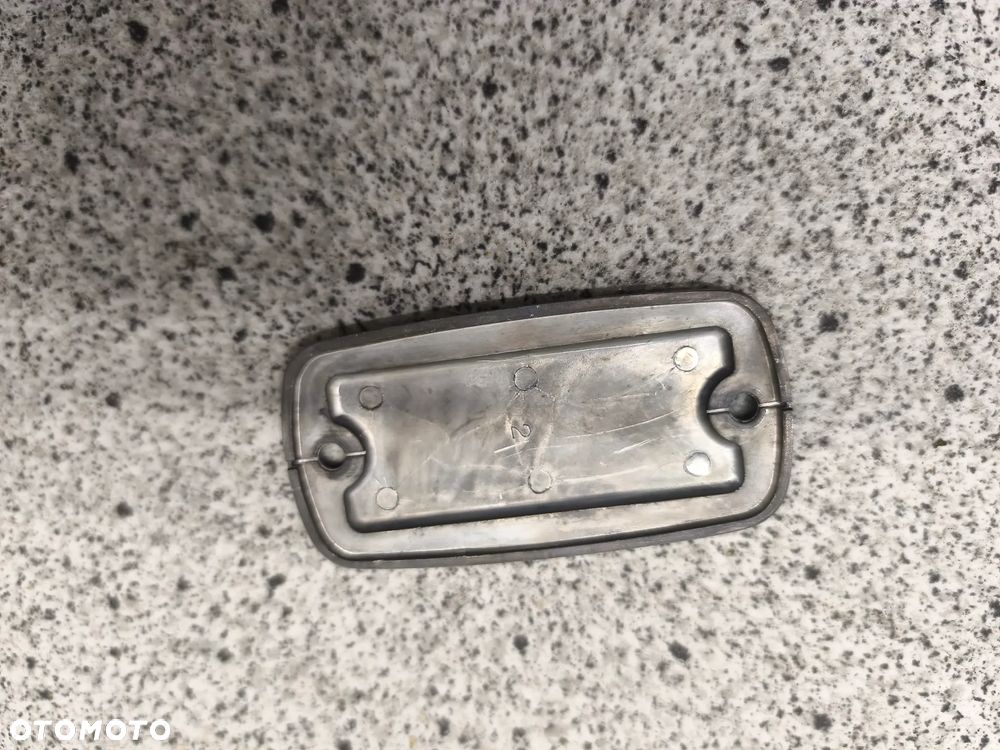 Dekiel, pokrywa pompy hamulcowej Honda - 6