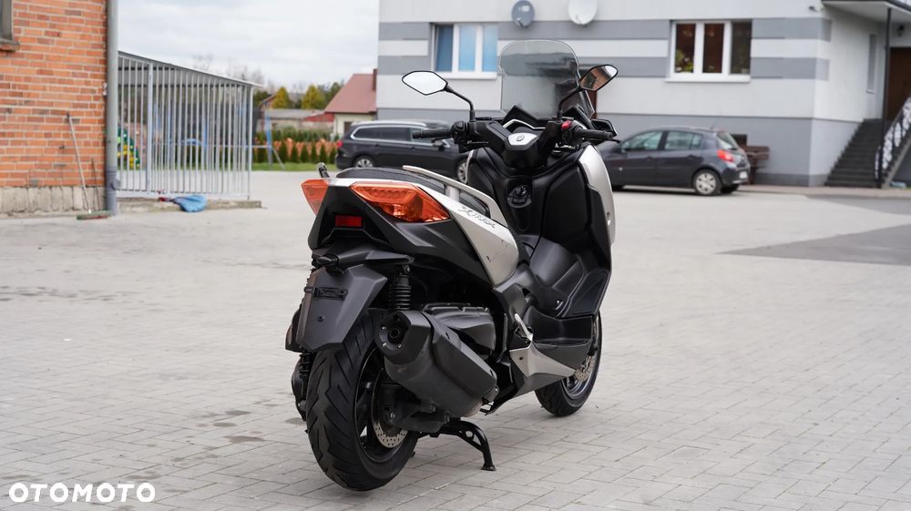 Yamaha X-max - 3