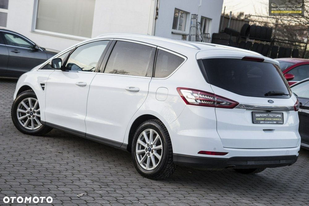 Ford S-Max - 7