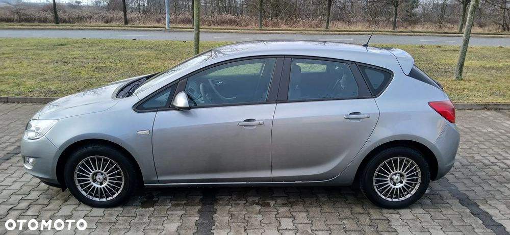 Opel Astra 1.6 Enjoy - 3
