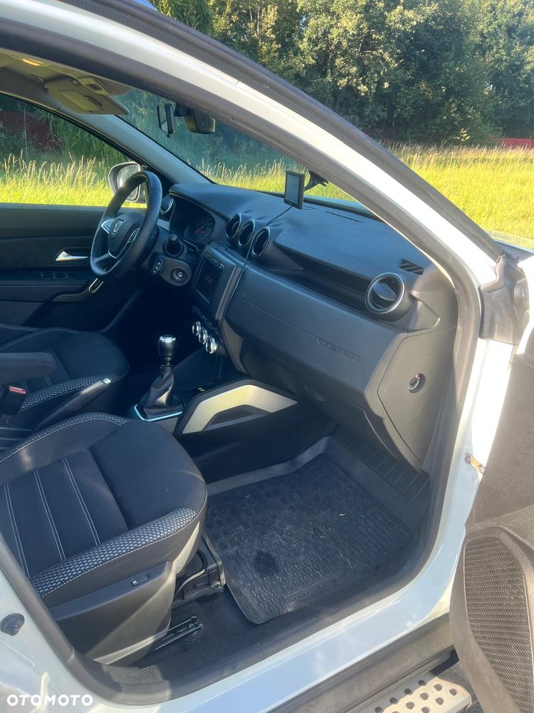Dacia Duster SCe 115 4x4 Prestige - 27
