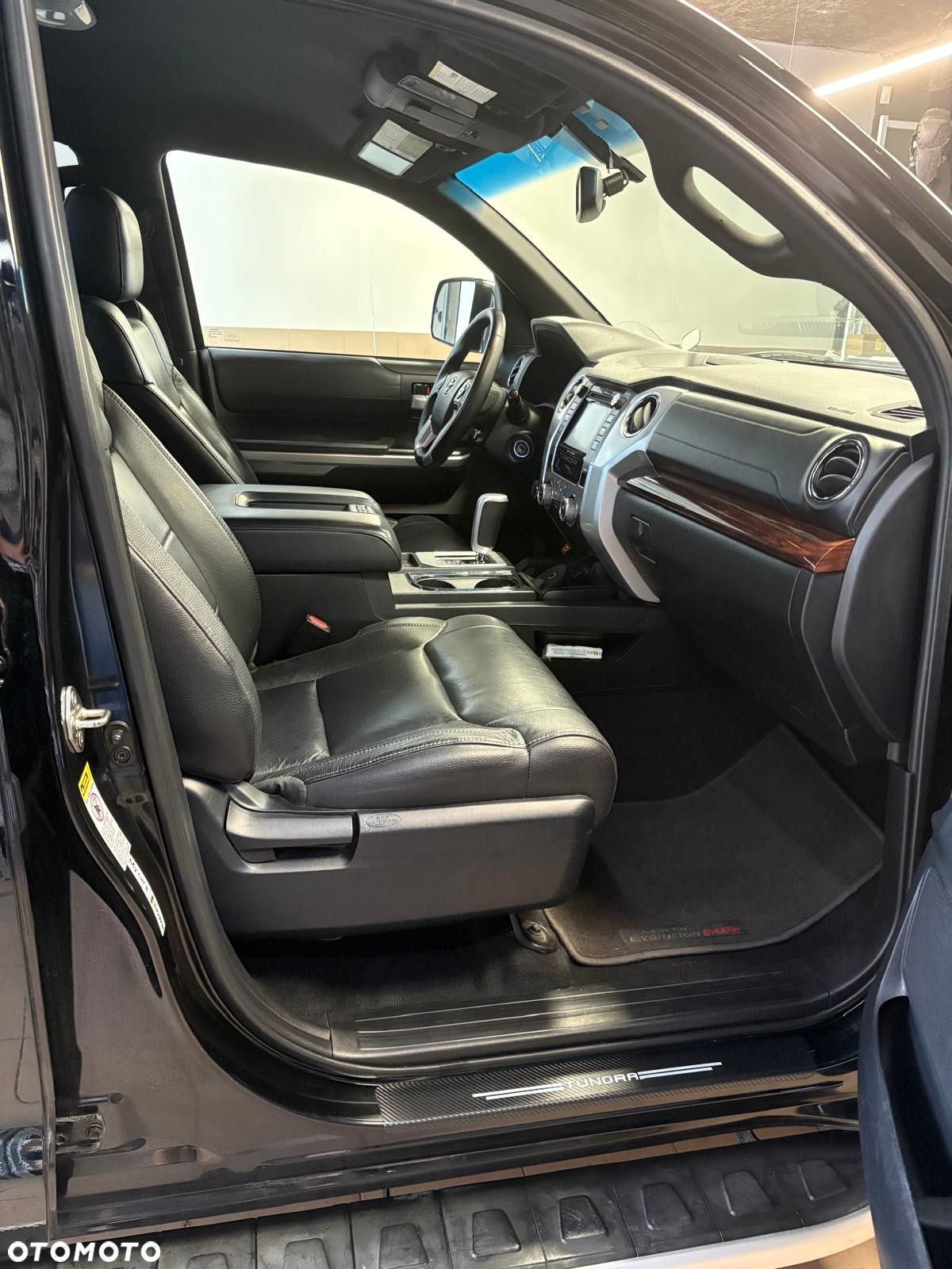 Toyota Tundra - 17