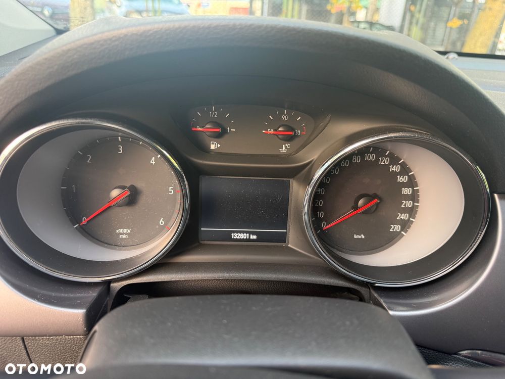Opel Astra - 12