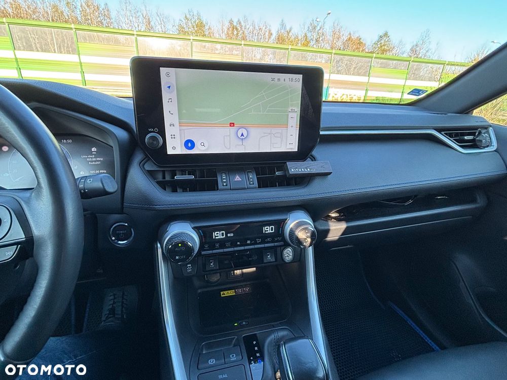 Toyota RAV4 - 12