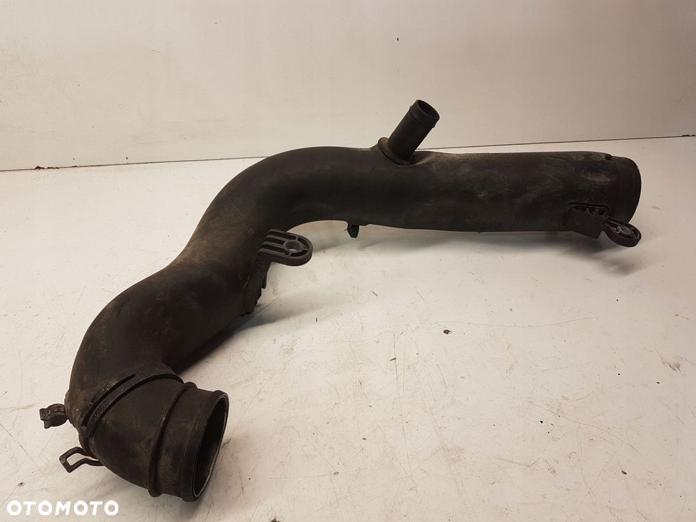 RURA SSĄCA INTERCOOLERA AUDI VW SKODA 1K0129654K - 2