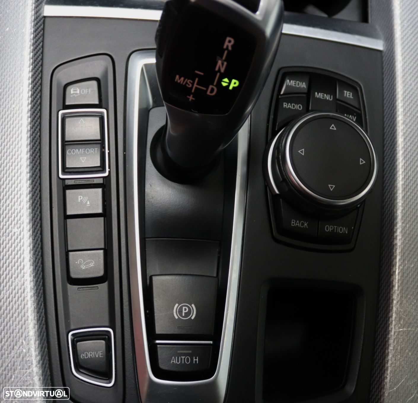 BMW X5 xDrive40e - 32