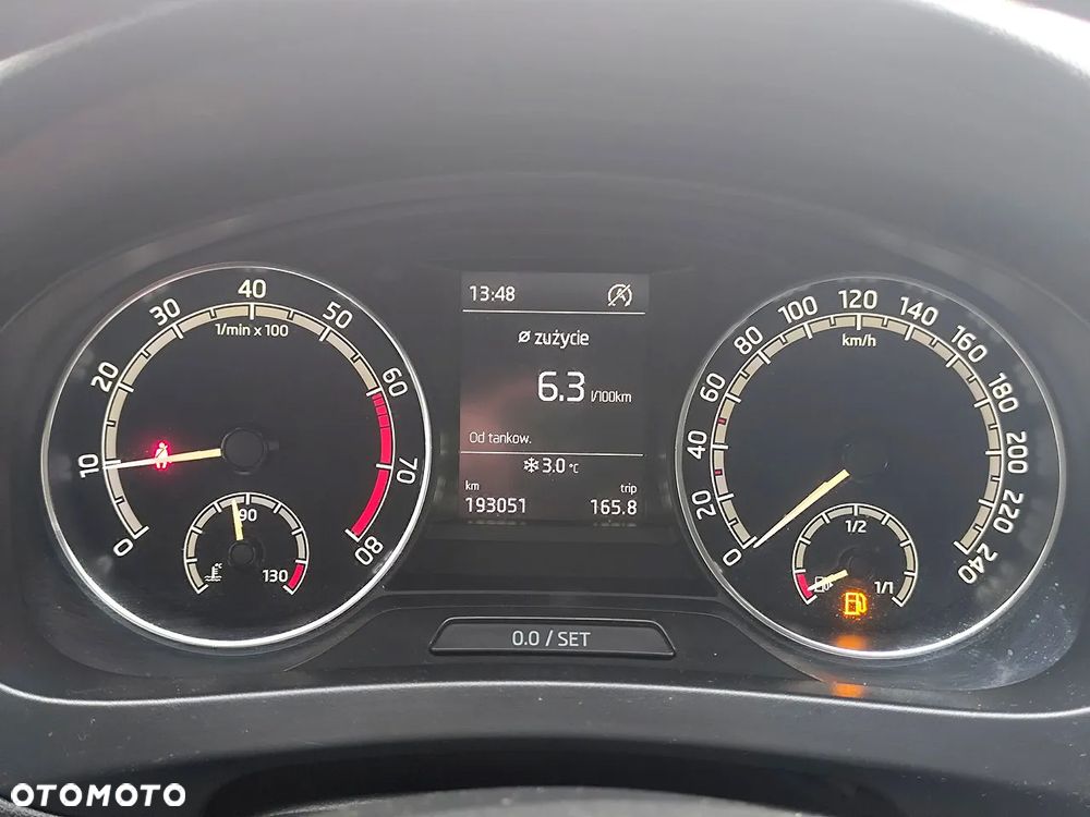 Skoda RAPID 1.0 TSI Active - 13