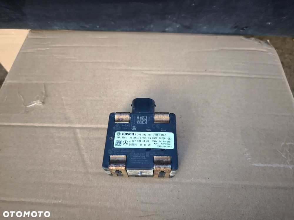 Radar distronic a9079006004 Mercedes-Benz Sprinter w907 - 1