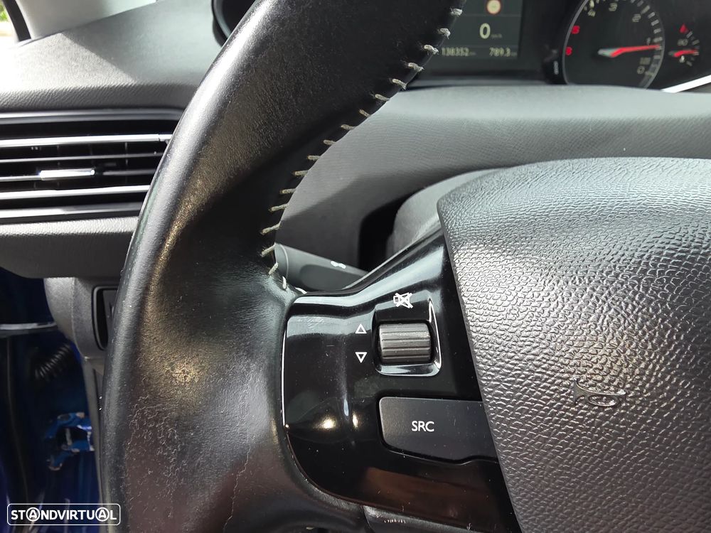 Peugeot 308 BlueHDi 130 Allure Pack - 25