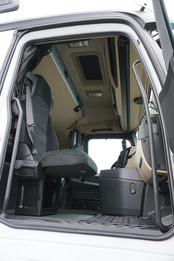Mercedes-Benz / ACTROS / 1845 / E 6 / MP 5 / ACC / RETARDER / BIG SPACE - 9
