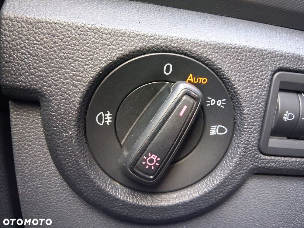 Volkswagen T-Cross - 19