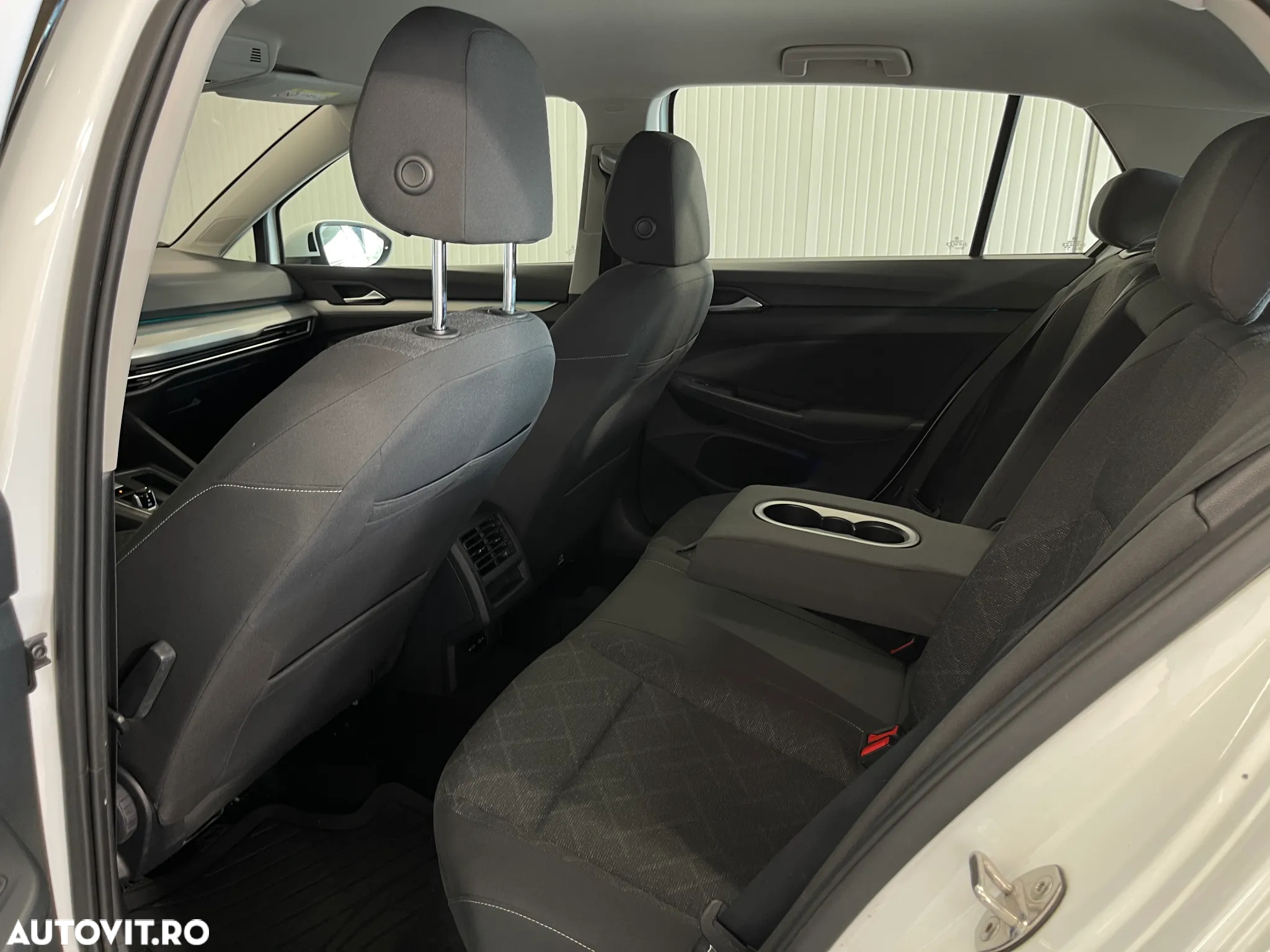 Volkswagen Golf 1.5 eTSI ACT DSG MHEV Life - 10