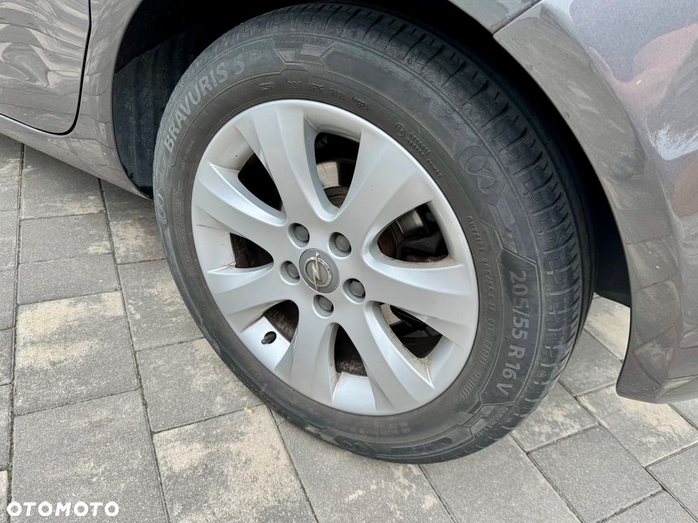 Opel Meriva - 19