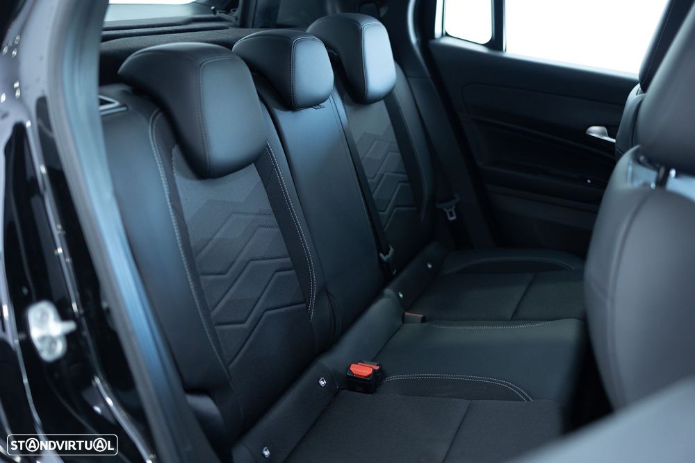 Jeep Avenger 54 kWh Altitude - 53