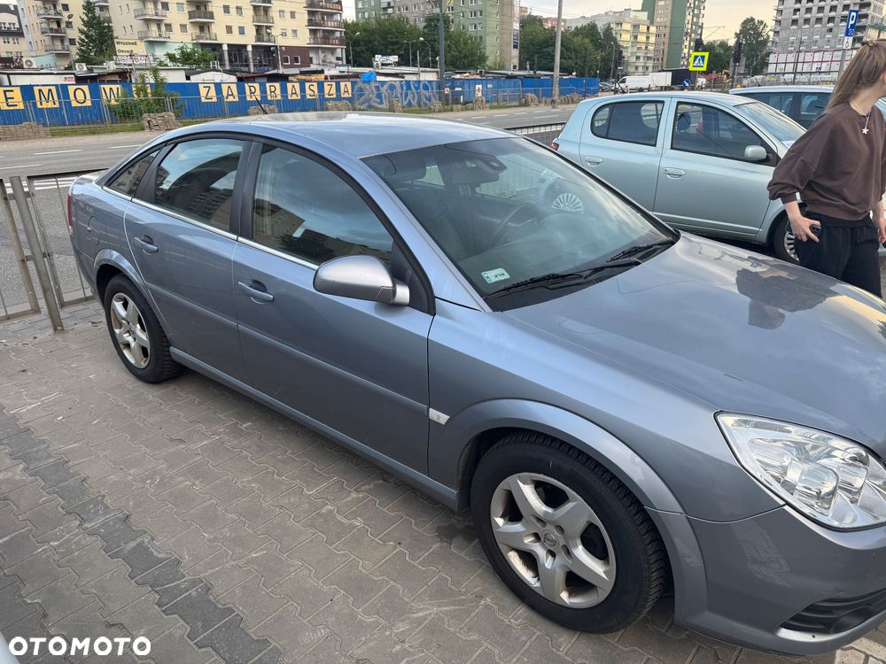 Opel Vectra 1.9 CDTI Sport / GTS - 11