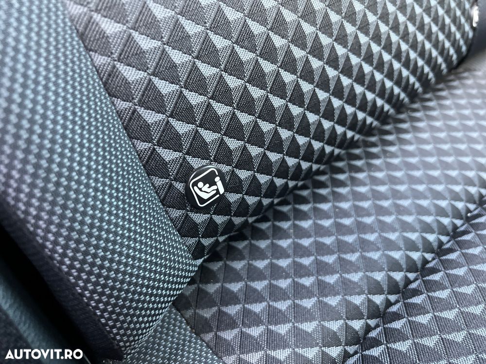 Nissan Micra 1.0L Visia - 24