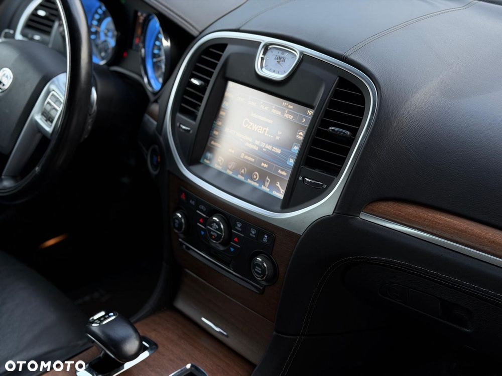 Lancia Thema 3.6 V6 VVT 24V Automatik Platinum - 34