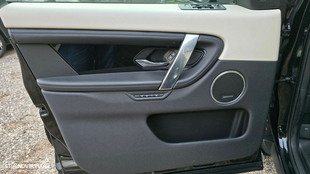 Land Rover Discovery Sport - 7