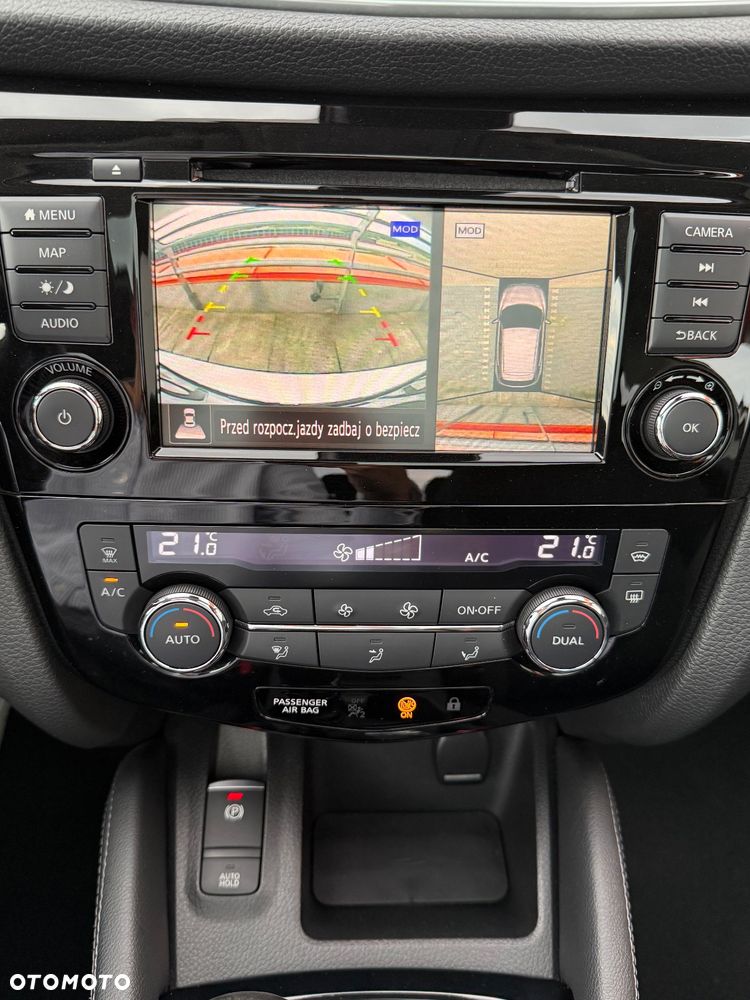 Nissan Qashqai 1.3 DIG-T N-CONNECTA - 13