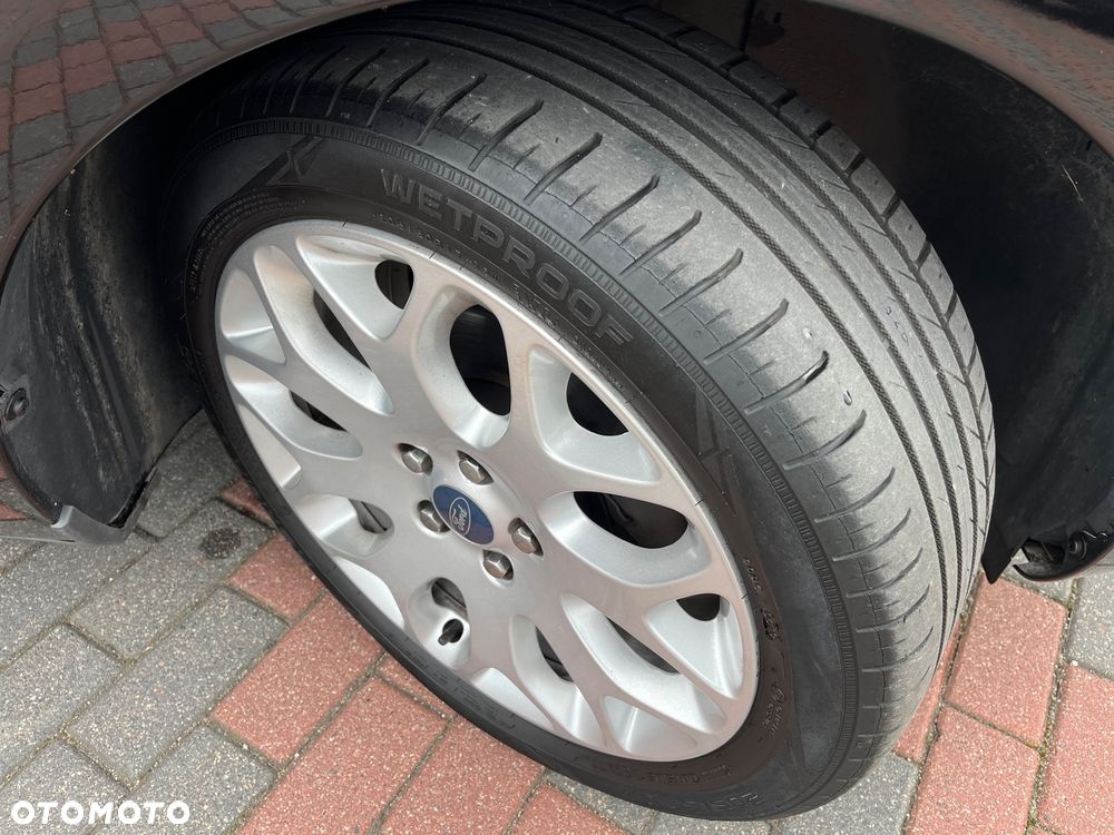 Ford Focus 1.6 Ti-VCT Sport - 33