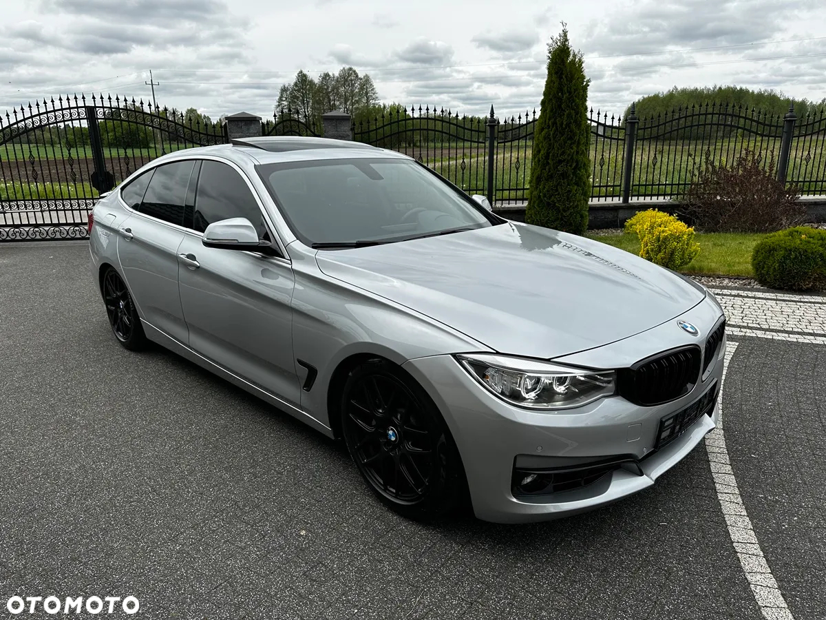BMW 3GT 335i xDrive Sport Line - 2