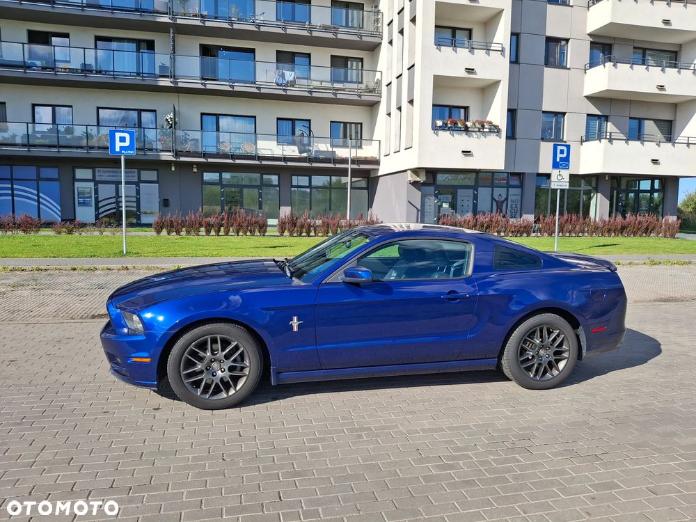 Ford Mustang 3.7 V6 Premium - 1