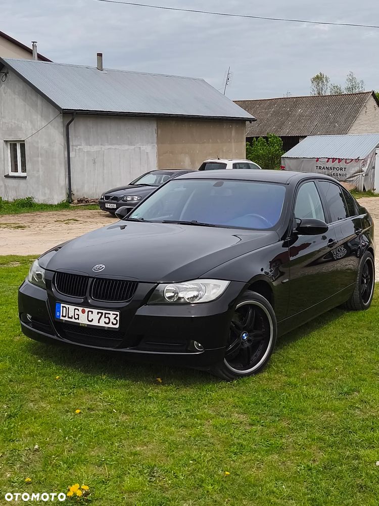 BMW Seria 3 - 34