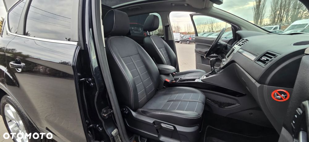 Ford Kuga 2.0 TDCi 4WD Titanium - 38