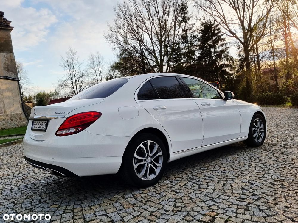 Mercedes-Benz Klasa C 300 7G-TRONIC - 8
