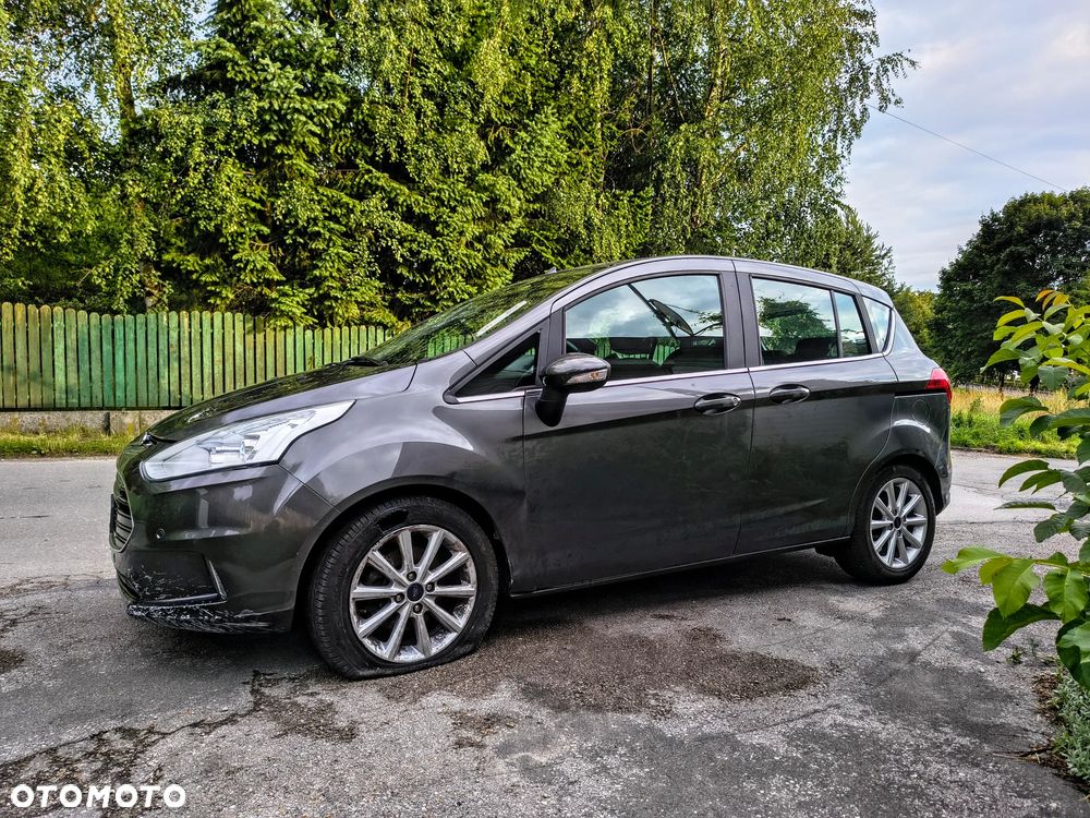 Ford B-MAX 1.6 Titanium - 19