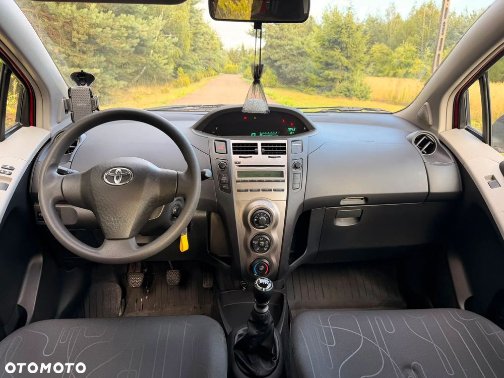 Toyota Yaris 1.33 VVT-i Cool+ - 8