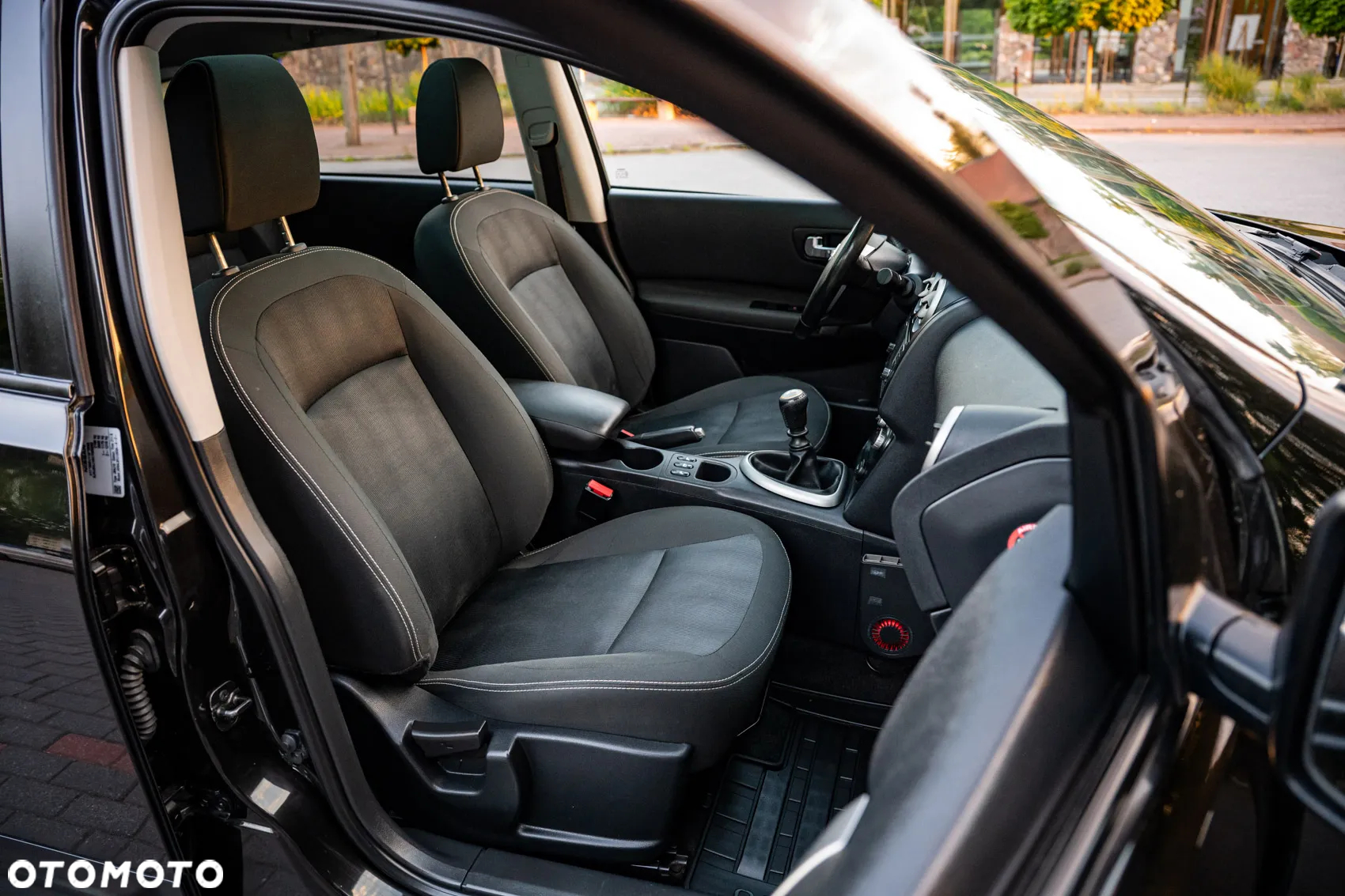 Nissan Qashqai+2 2.0 Tekna - 24