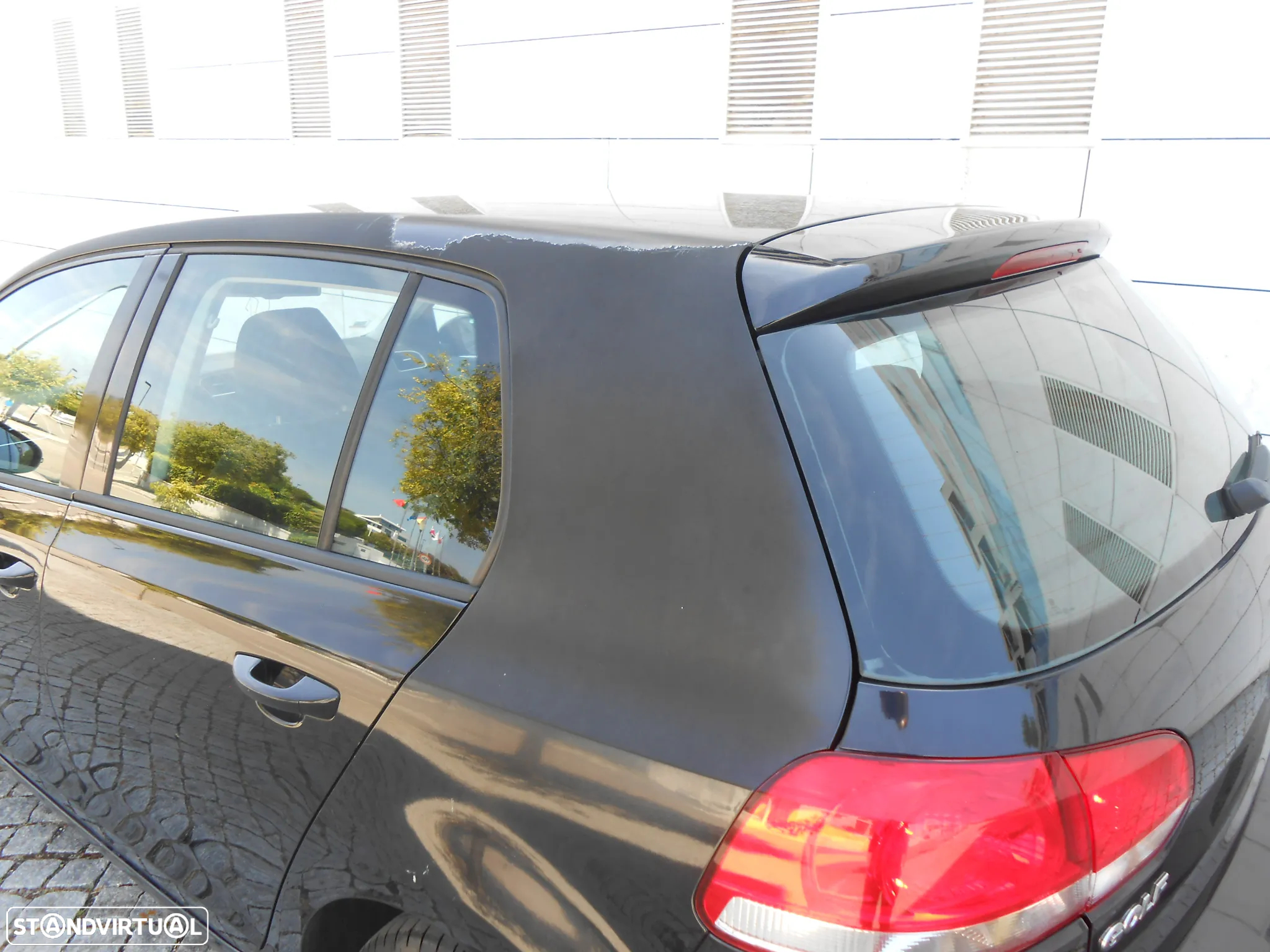VW Golf 1.6 TDi Confortline - 12