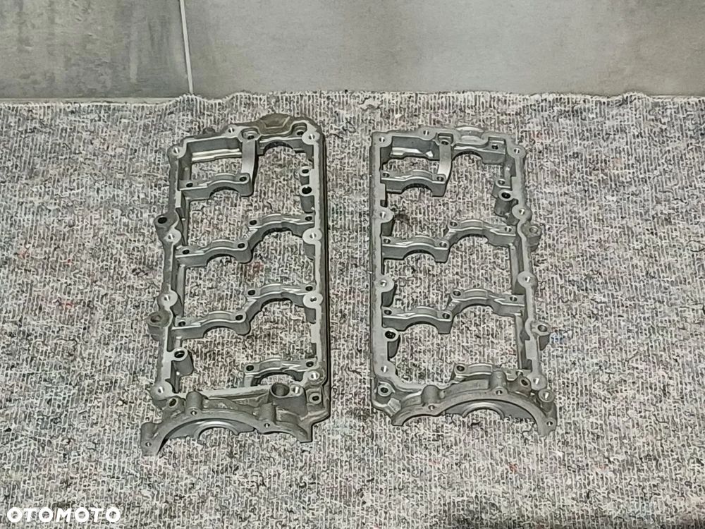 NR 48 Podstawa mocowania wałków rozrządu do Audi A6 C6 2,7TDI lewa, prawa - 2