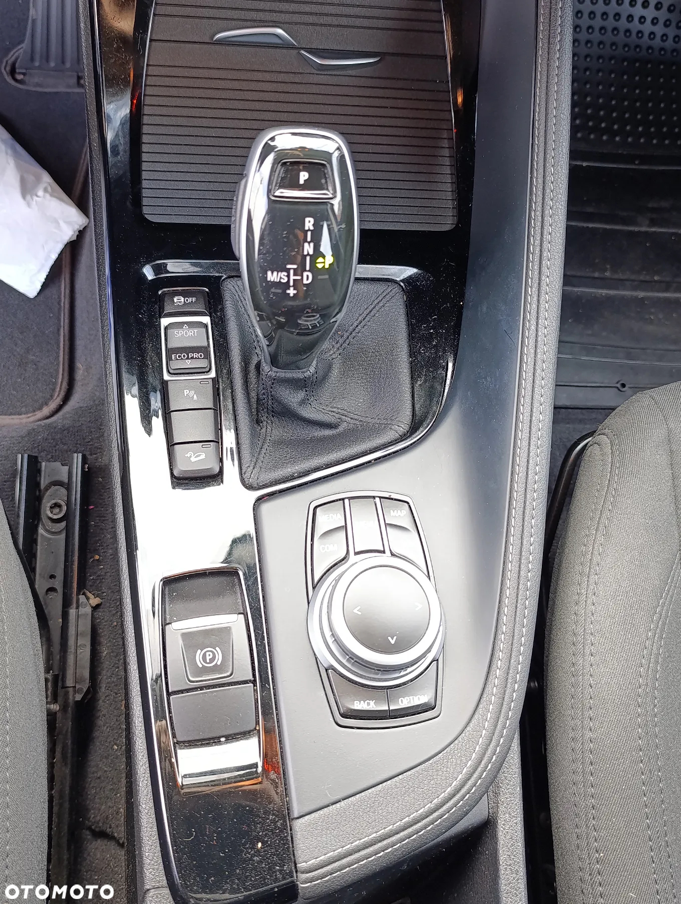 BMW X2 xDrive18d - 11