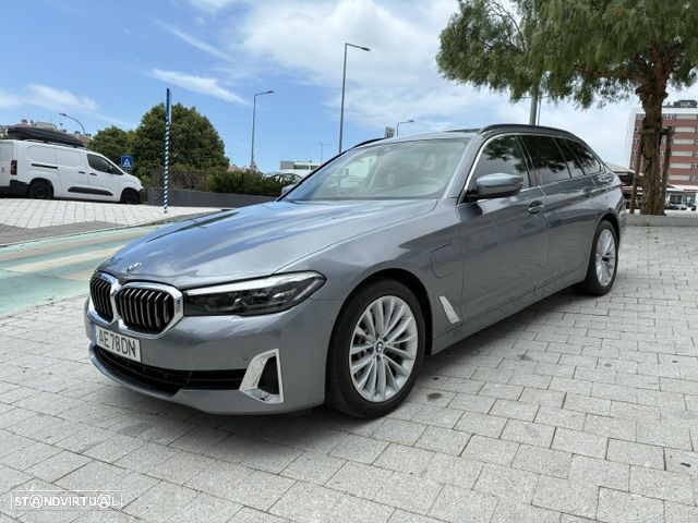 BMW 530 e Aut. Luxury Line - 2