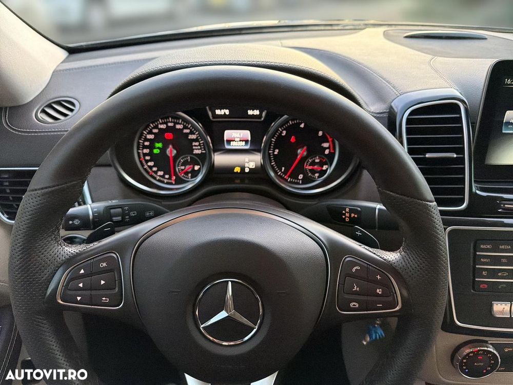 Mercedes-Benz GLE - 10