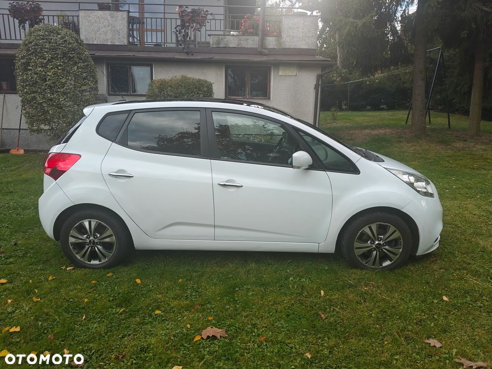 Kia Venga 1.6 CRDi XL - 11