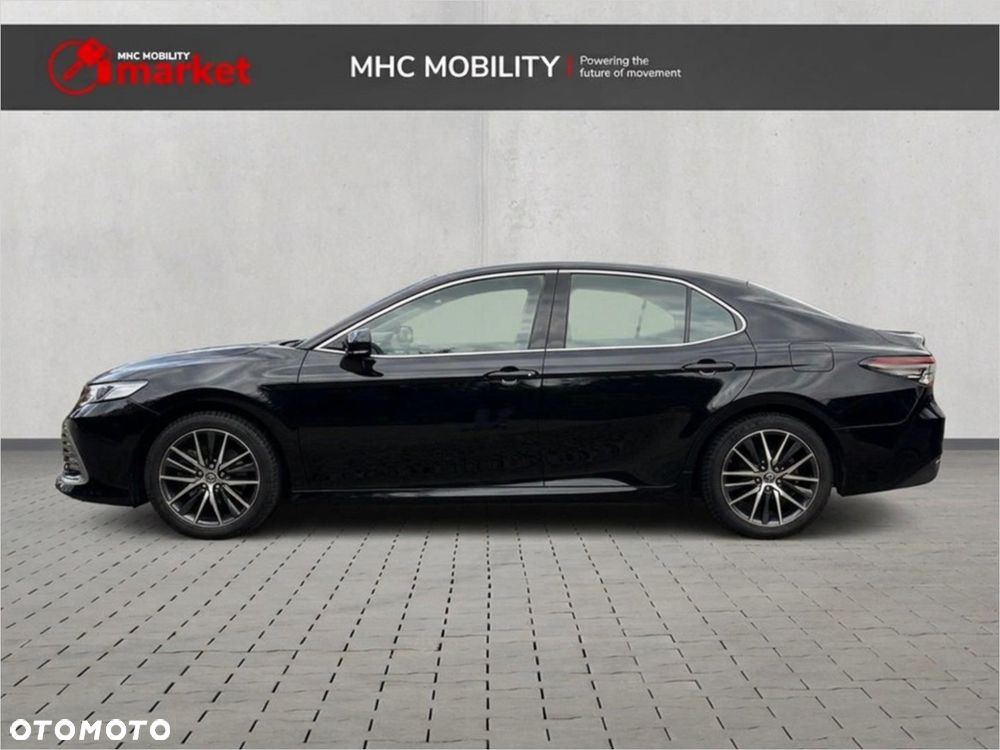 Toyota Camry 2.5 Hybrid Prestige CVT - 2