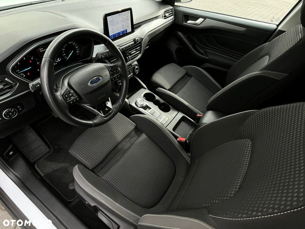 Ford Focus 1.5 EcoBlue Start-Stopp-System COOL&CONNECT - 14
