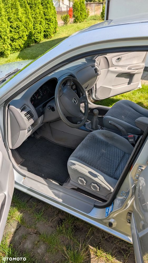 Mazda 626 2.0 - 15