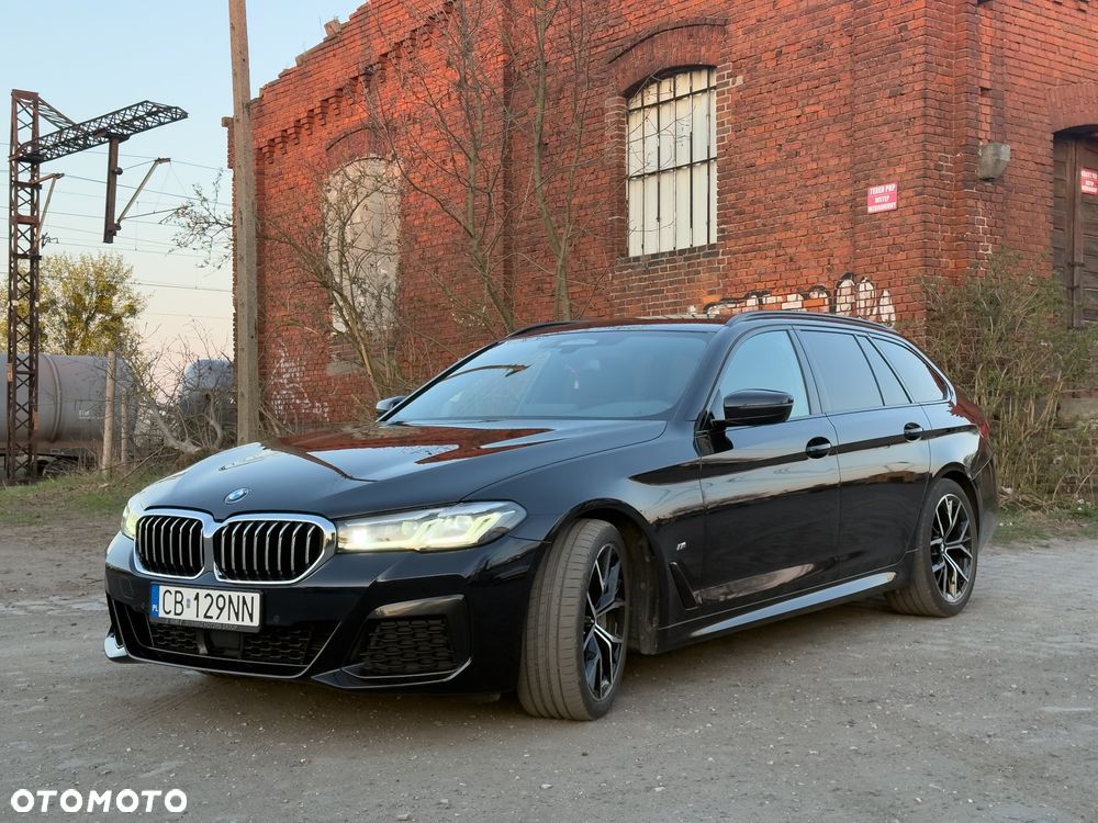BMW Seria 5 530d xDrive mHEV M Sport sport - 2