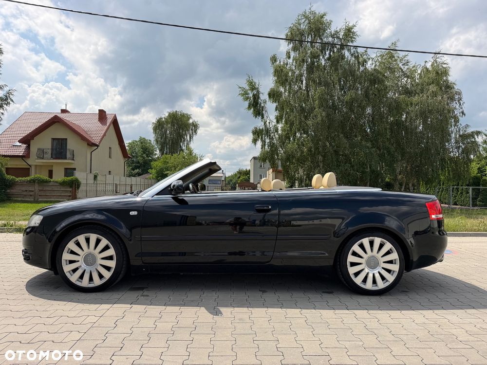 Audi A4 Cabrio 3.2 FSI Multitronic - 3