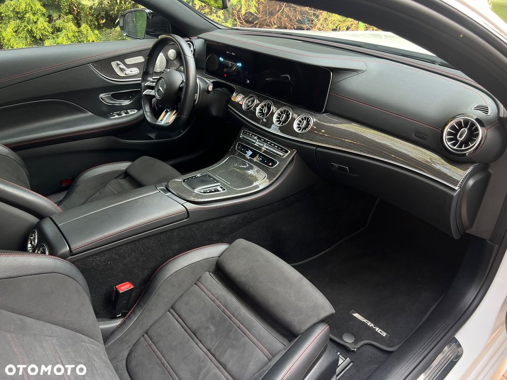 Mercedes-Benz Klasa E AMG 53 4-Matic+ - 22