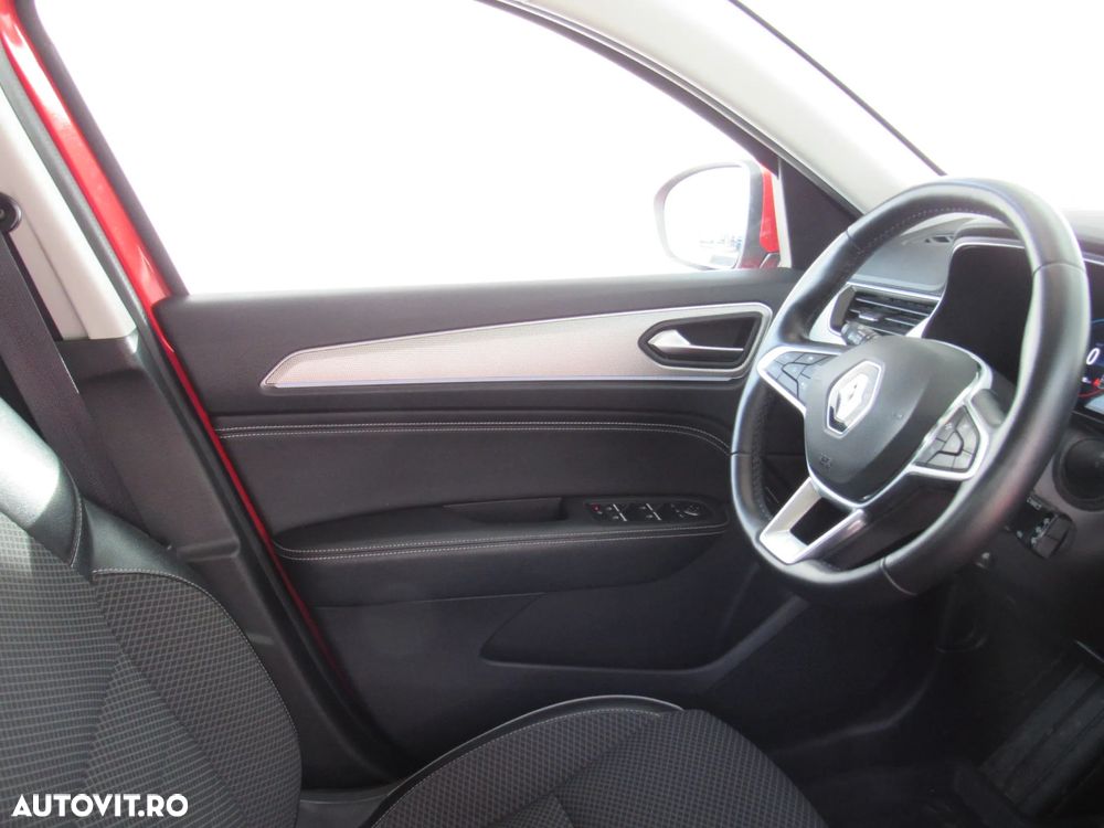 Renault Arkana - 24