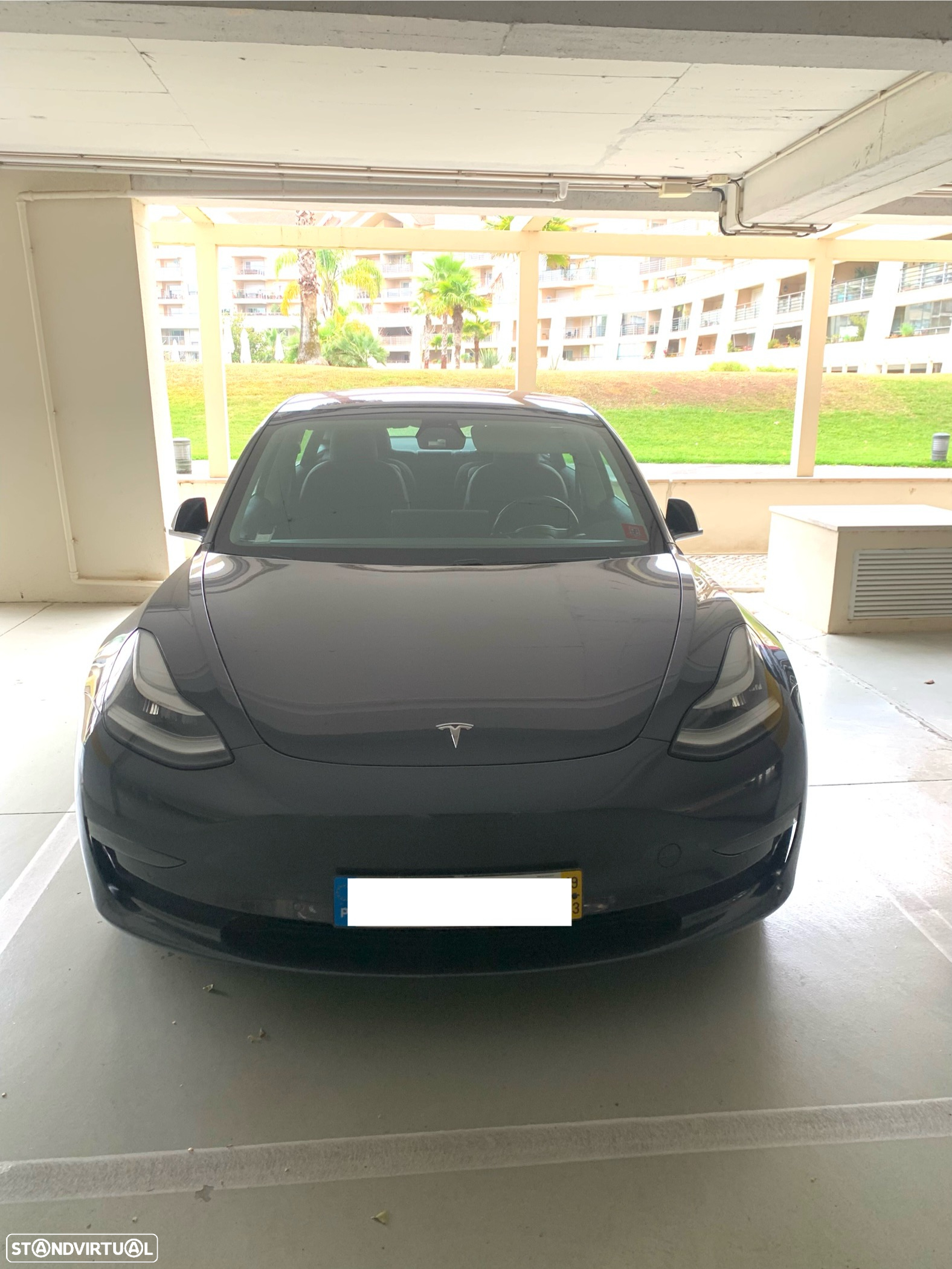 Tesla Model 3 - 3