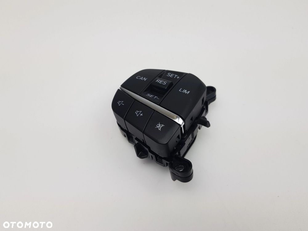 NOWY Przycisk Przełącznik sterowania tempomatu Ford Focus Fiesta 2018 - 2