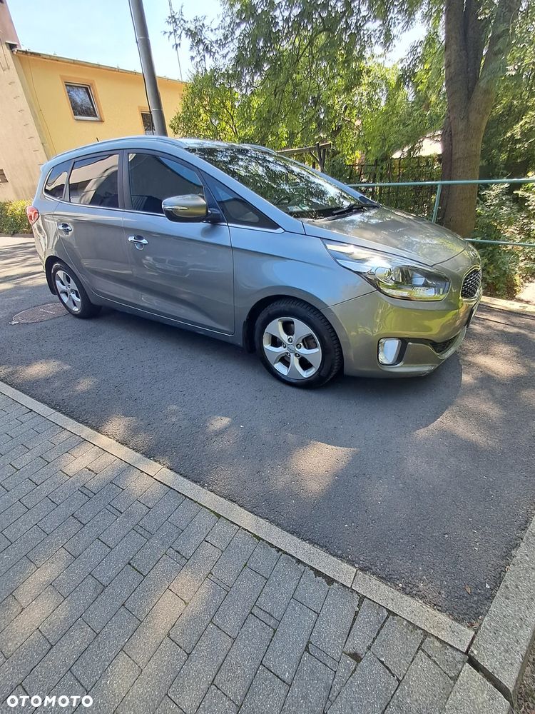 Kia Carens 1.7 CRDi L - 5