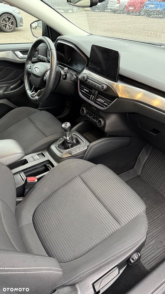 Ford Focus - 9